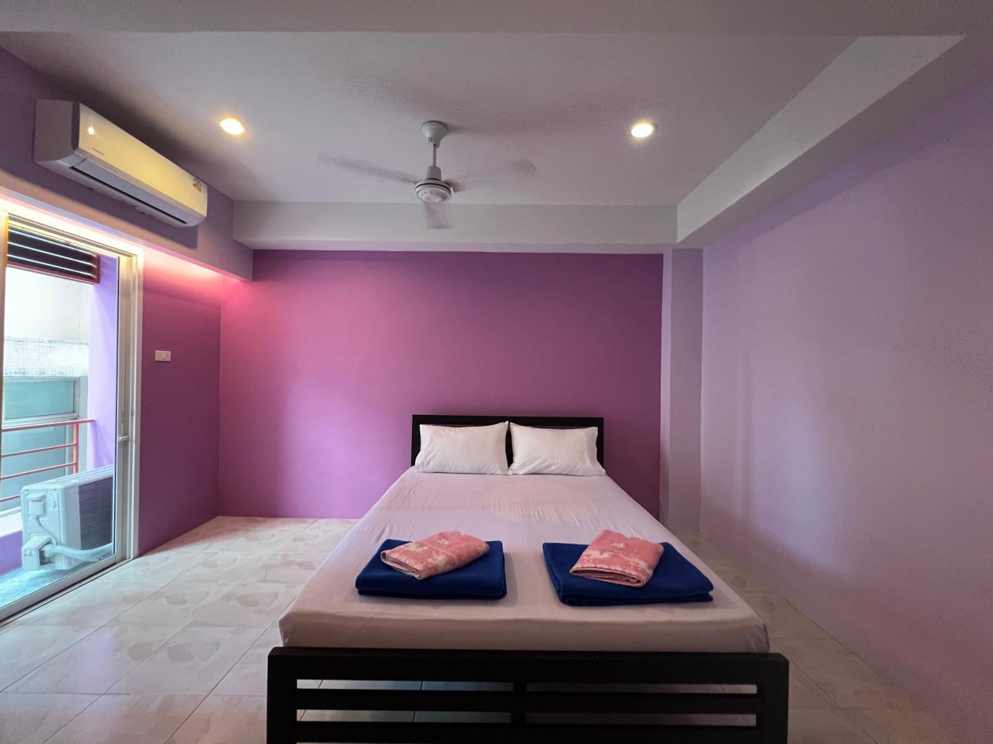 Bonita House Hotell Bangkok Exteriör bild