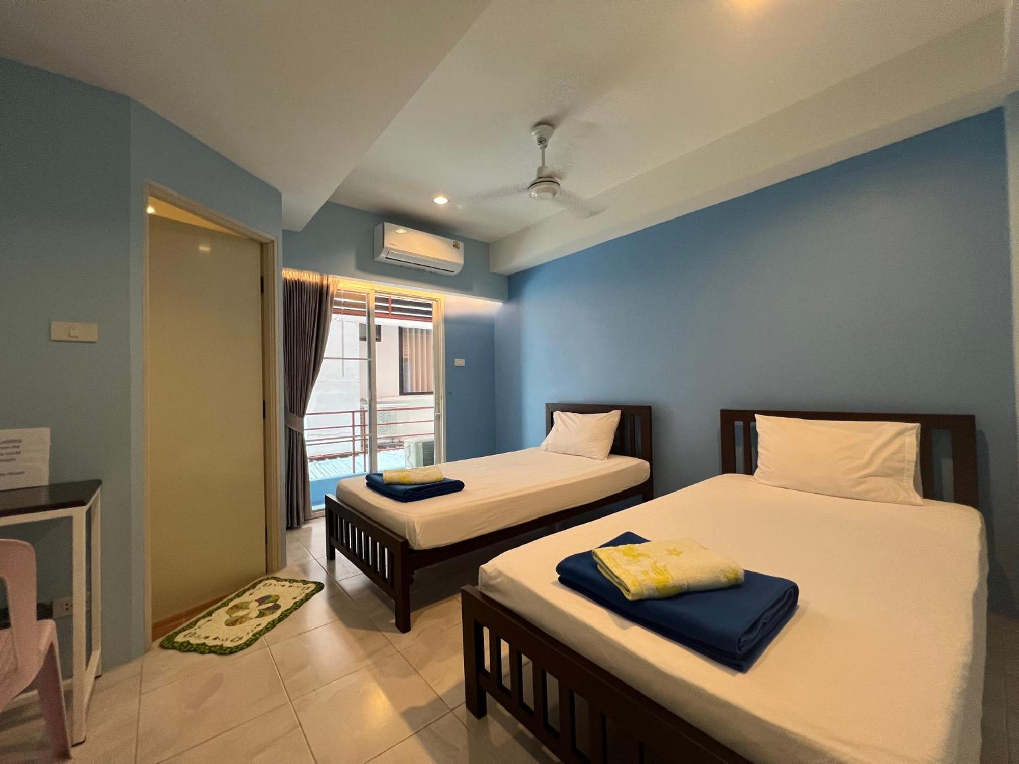 Bonita House Hotell Bangkok Exteriör bild