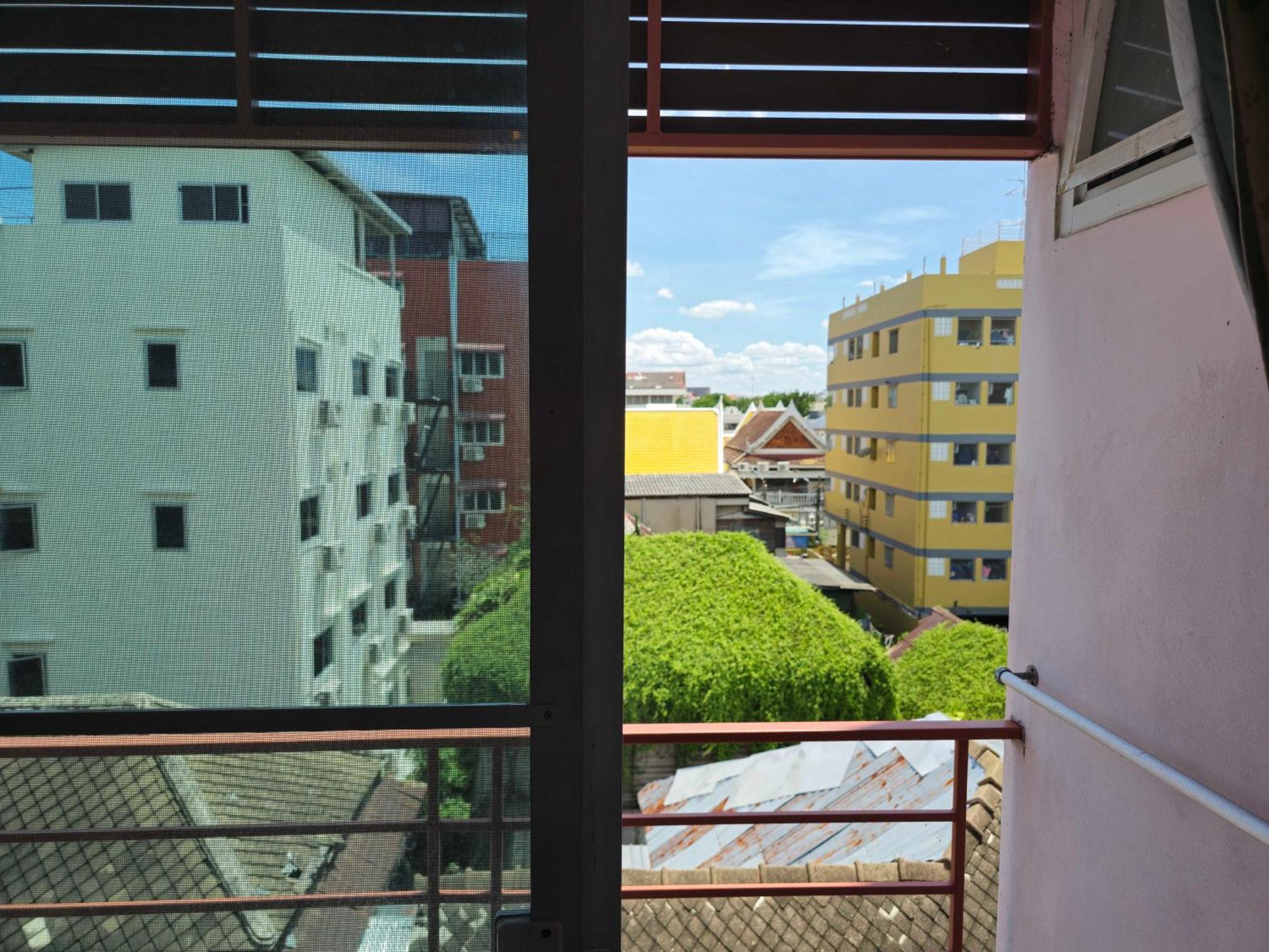 Bonita House Hotell Bangkok Exteriör bild